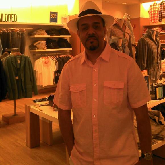 Meet your Posher, Hugo - Picture 1 of 1